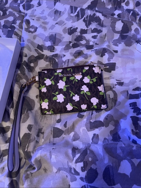 Michael Kors Handbags - Michael Kors Black Floral Wristlet Card Holder with Pink Flowers